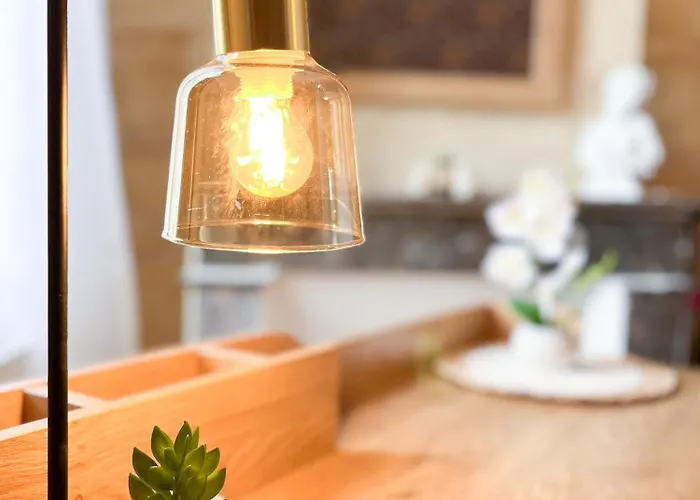 Echoppe Typique Avec Terrasse * Talence