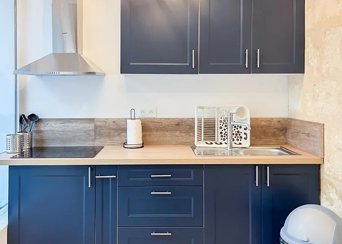 Echoppe Typique Avec Terrasse * Talence